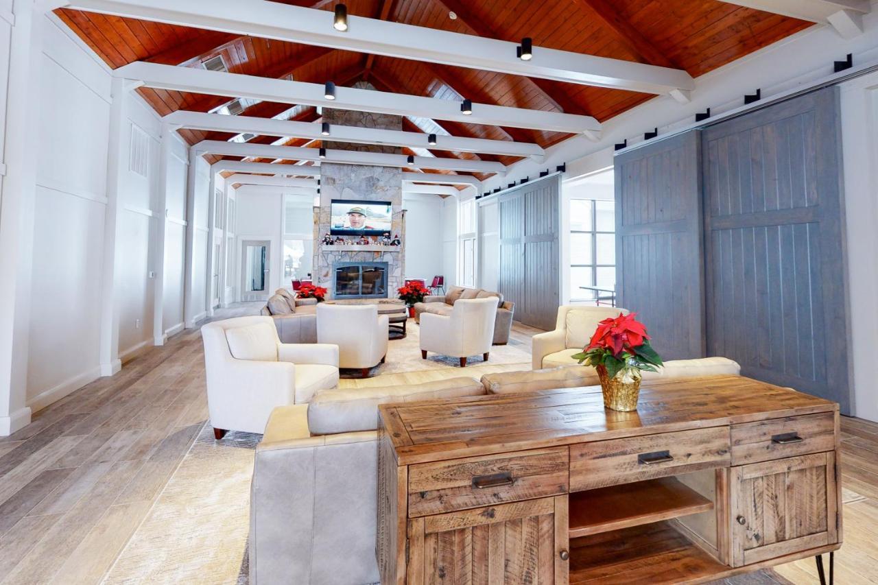 All Season Mountain Retreat Dover Bagian luar foto